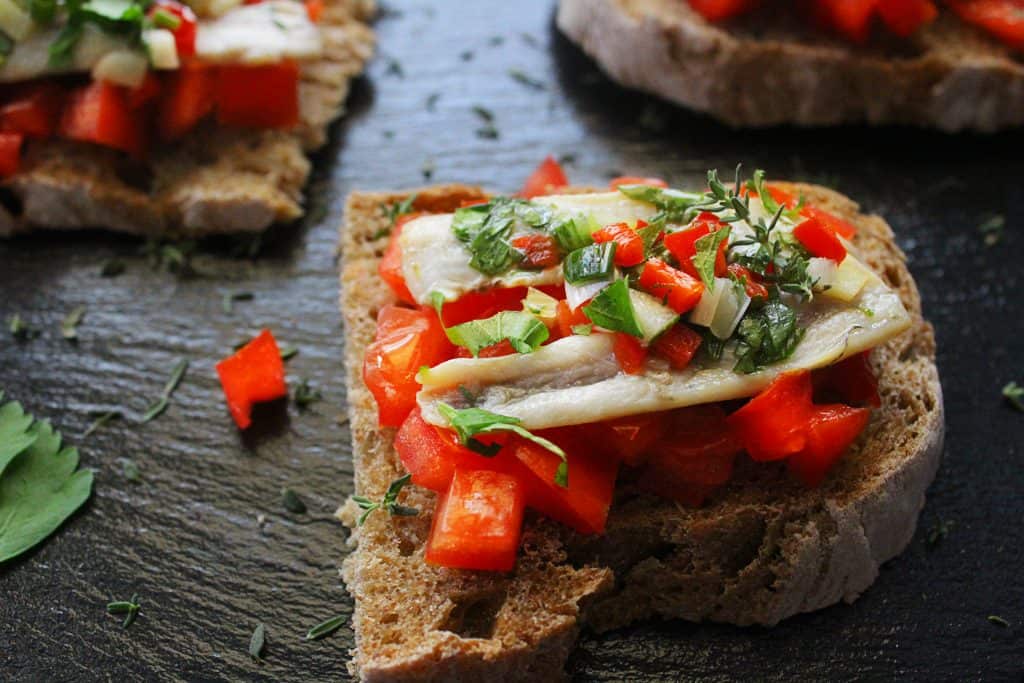 CARLINO - MARINATED ANCHOVIES FILLETS 80G - FERRARI THAILAND
